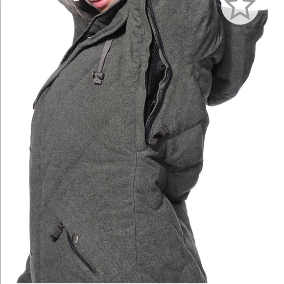 Burton Eden Quilted Snowboarding Jacket - Picture 16 of 16